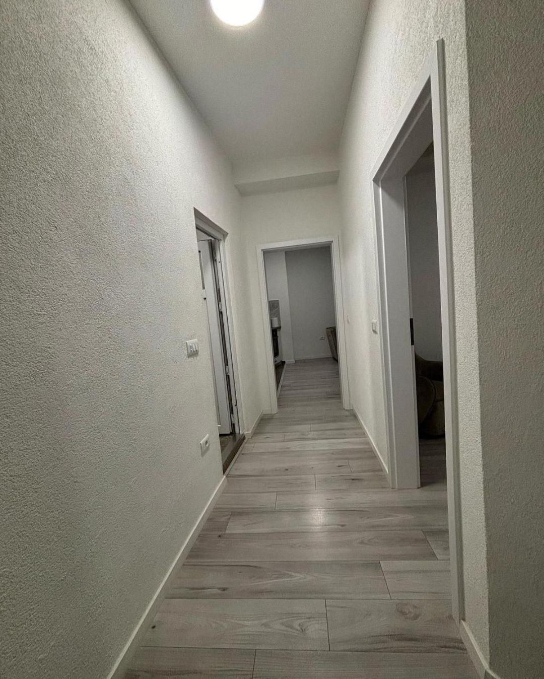 Hotel Inn Prizren Rom bilde
